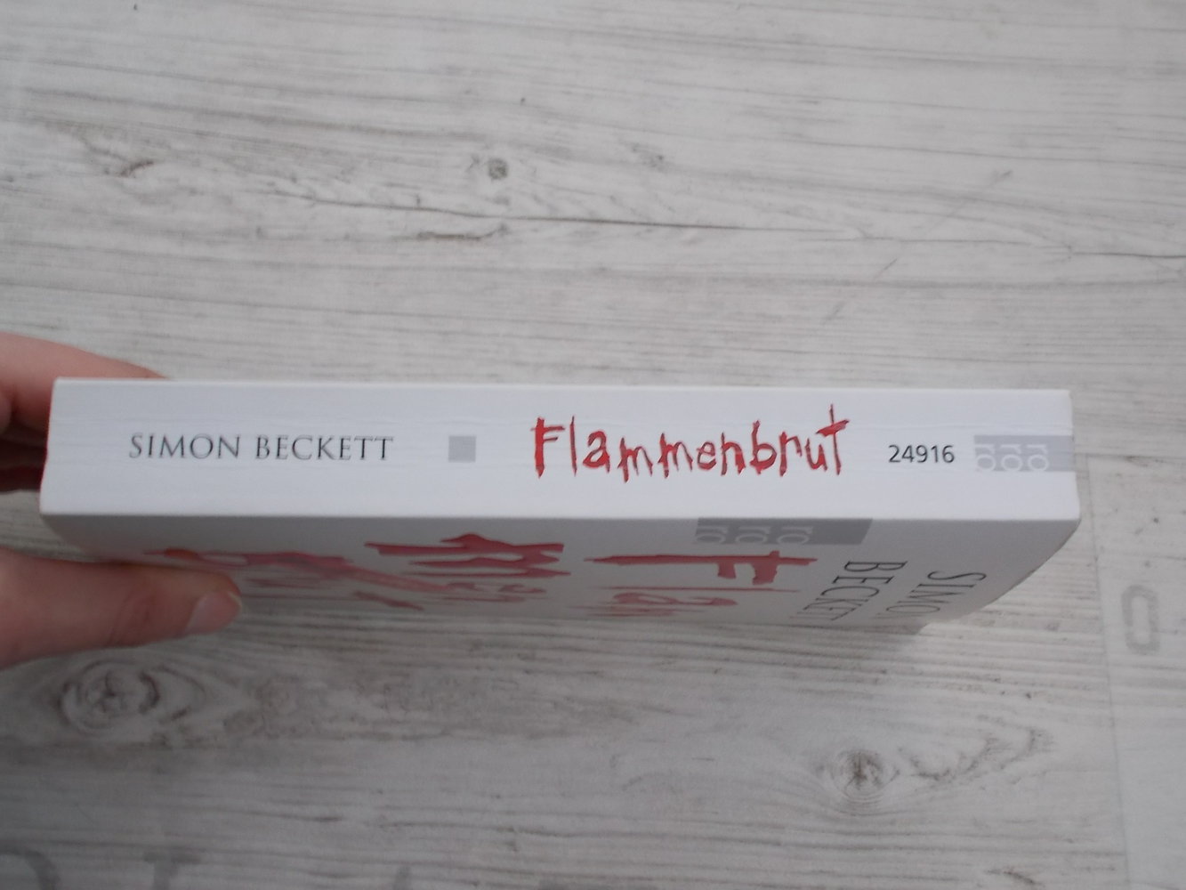 Buch Flammenbrut von Simon Beckett