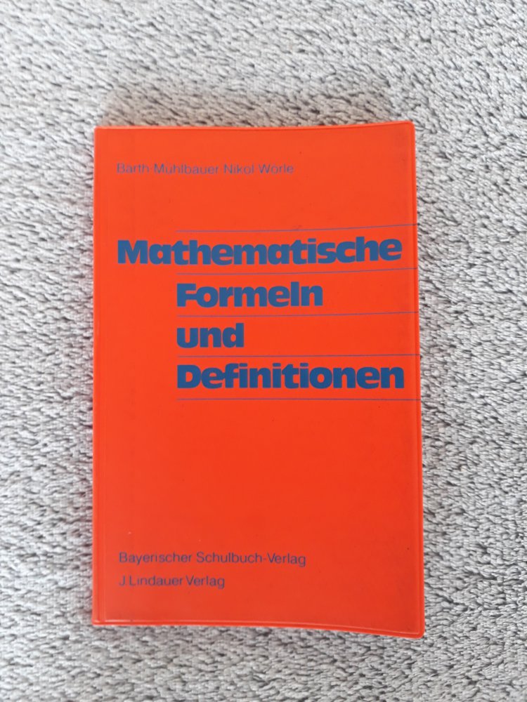 Mathematische Formeln und Definitionen - Lernhilfe