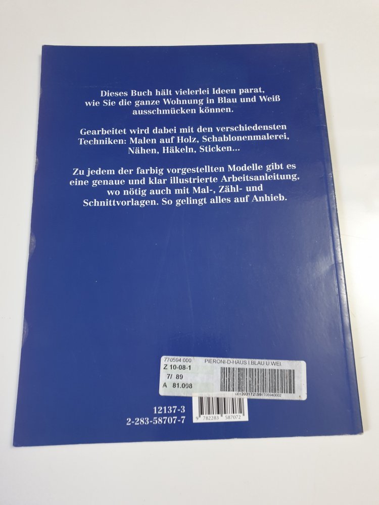 Das Haus in Blau und Weiss