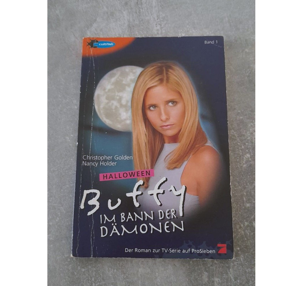 Buffy im Bann der Dämonen Halloween Buch