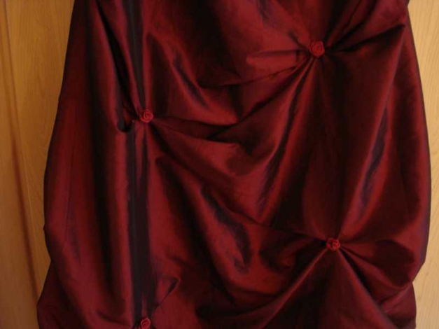 Abikleid Ballkleid Abendkleid weinrot von Yves Calin Paris mit Röschen und Perlen