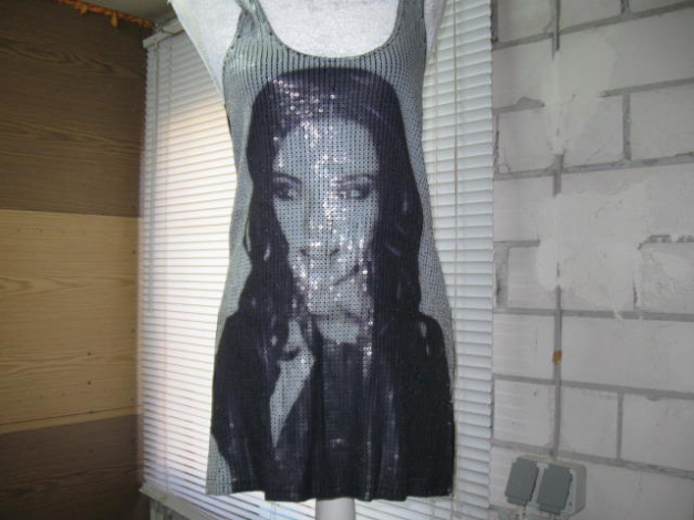 *** Süßes Top mit ganz vielen Pailletten ***