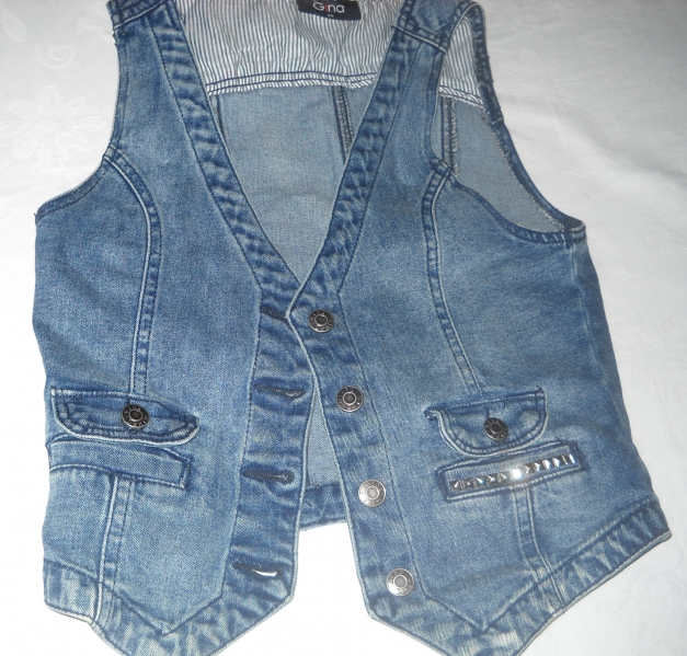 Jeansweste mit Nieten Studs Gina Weste jeans blau Waschung Knopfleiste Silber 34 36 XS S M