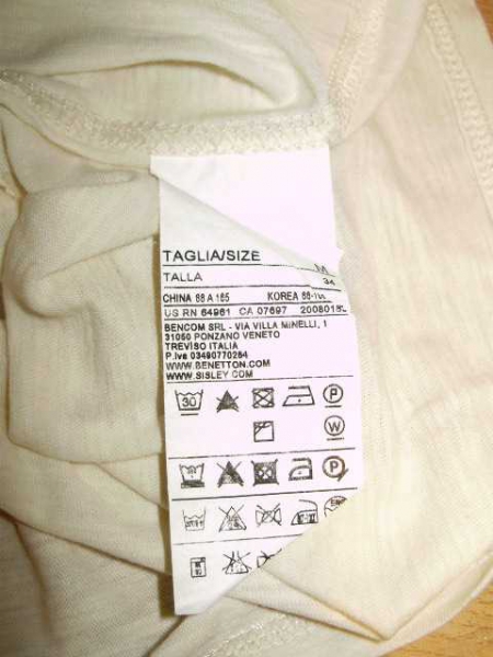 benetton Longsleeve cremefarben kleine Tasche Rundausschnitt Baumwolle weich M