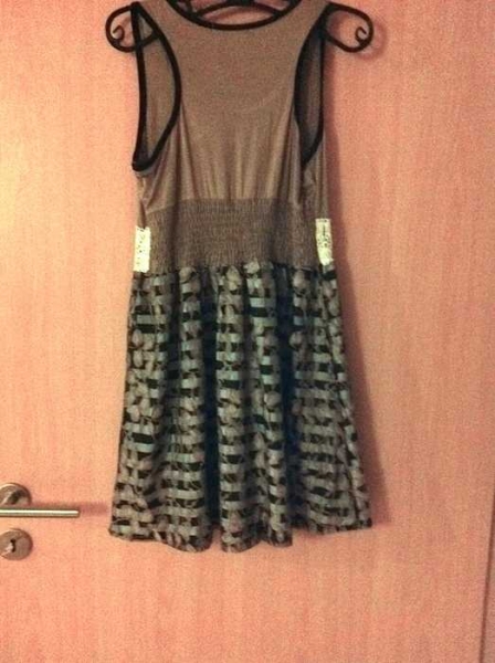 Süßes Sommerkleid mit Schleifchen