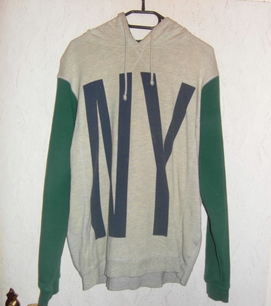 NY-Pullover // Hoodie mit Kapuze