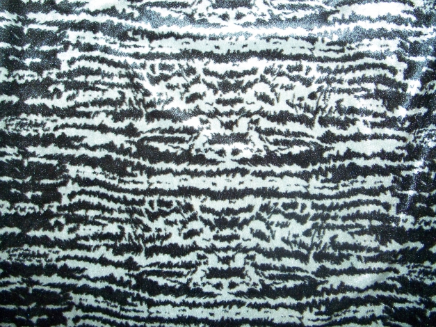 Schwarz-silbern-gemustertes Langarm-Shirt Leo Panther Samt Gothic Gr. S