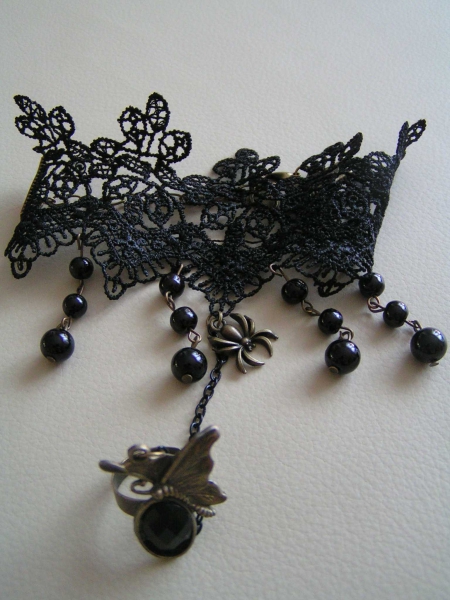 Gothic Handschmuck Spitze schwarz Spinne Schmetterling  Armband Viktorianisch Burlesque