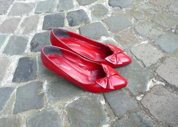 Madonna 80er Vintage Pumps in kirschrot Gr. 37