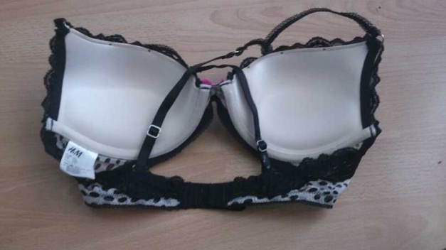 Leo BH schwarze spitze pinke schleife push up bh 75 C