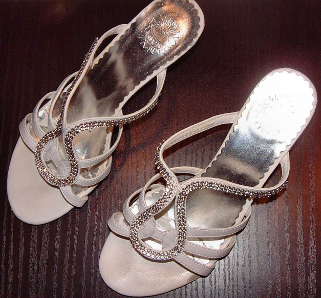 Pumps / Riemchenpumps Gr. 37