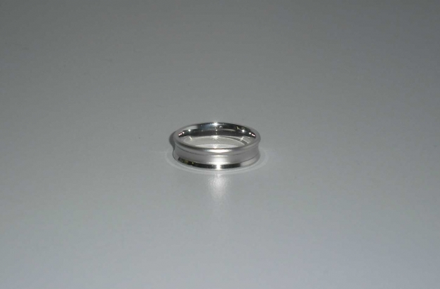 Schöner Ring, Edelstahl 19,7 mm