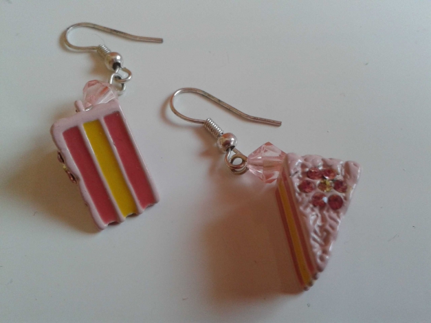 Kuchen Ohrringe mit Steinchen