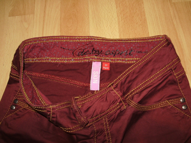 Esprit Skinny Jeans rot gelbe Nähte Baumwolle 2% Elasthan wie neu Gr 32