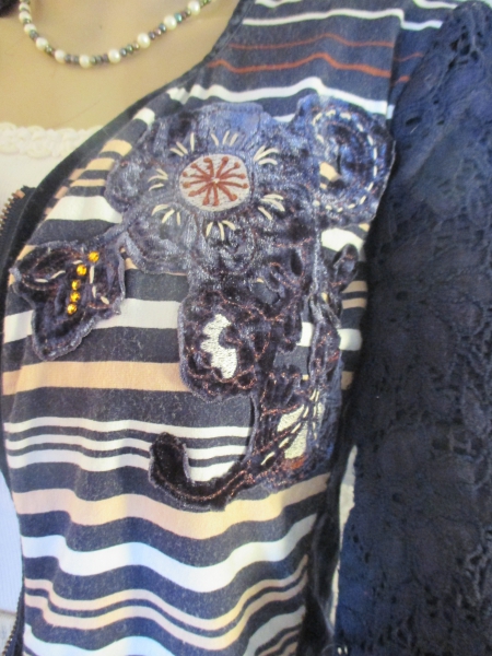 NEU * Blumen * Blüten * Flower * Swarovski * Strass * Kristalle * Stickerei * Lace Spitzen * Longsleeve * Langarm * T- Shirt * Jäckchen * Cardigan 