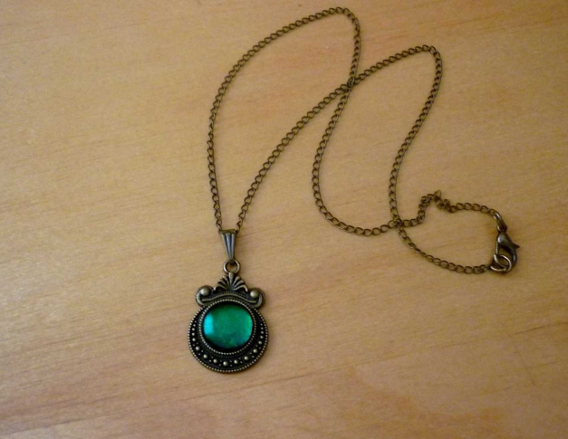 Ethno Kette grün türkis Stein Schimmer bronze vintage gothic Look steampunk goa 