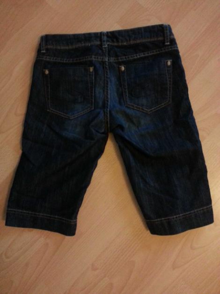 EDC by Esprit Jeans Caprihose Gr 26 / 27 // 32 / 34