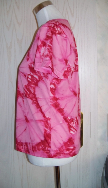 Rosa-rotes Batik-Shirt im Vintage-70er-Style Gr. M (Kostüm)