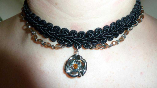 Kette / Halsband passend zur Tracht / Dirndl ideal für Oktoberfest / Wiesn