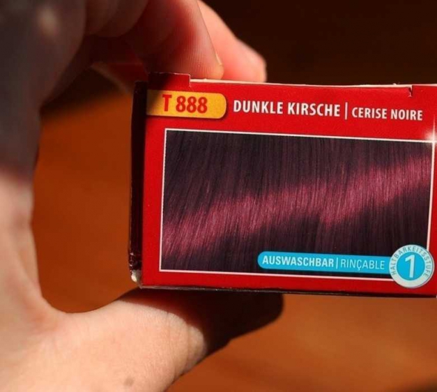 Schwarzkopf Brillance Creme Glanz Tönung T888 dunkle Kirsche