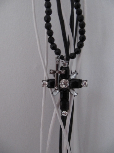 SEHR SCHÖNE KETTE KREUZ GOTHIK NEU 