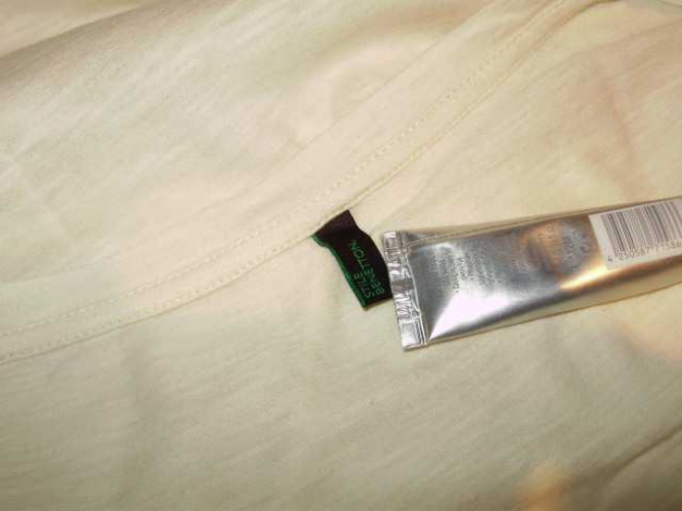 benetton Longsleeve cremefarben kleine Tasche Rundausschnitt Baumwolle weich M