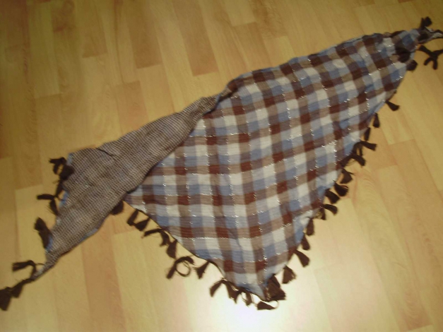 Tuch Dreieckstuch blau/ braun/ beige Silberfäden Quasten beidseitig tragbar