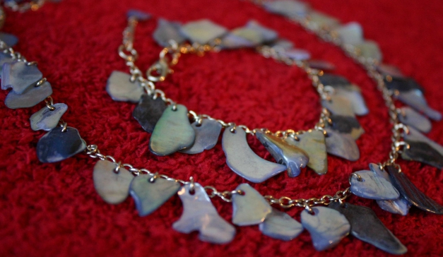 Schmuckset Kette und Armkettchen mit blauen Muschelscheiben