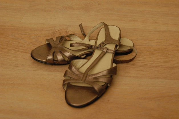 schicke echtleder sandalen