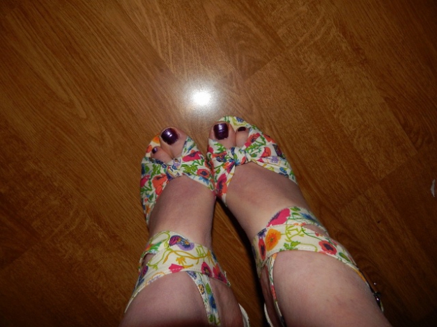 Auffällige Sommer Heels Gr. 40 von H&M Flower Power Top