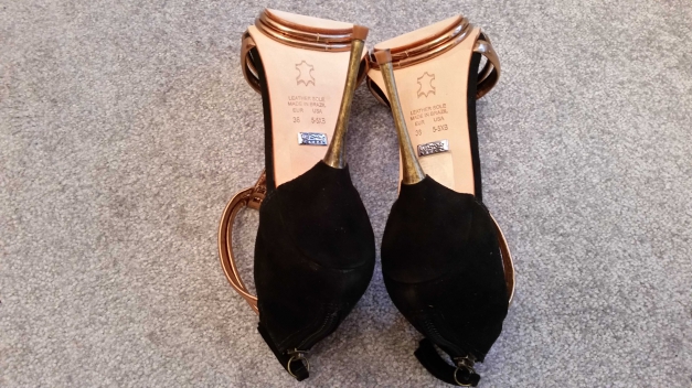 Buffalo Highheels schwarz/gold