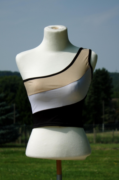 Top asymmetrisch schulterfrei kurz Sinéquanone vintage 90er schwarz weiss beige