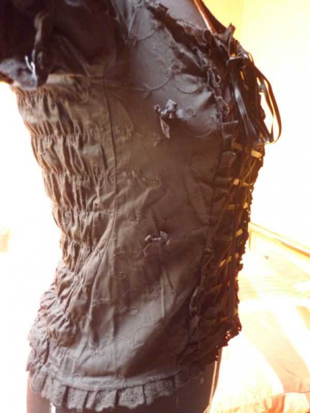 Gothic Victorian Carmentop Carmenbluse Schleife Lochstickerei *Einzelstück*