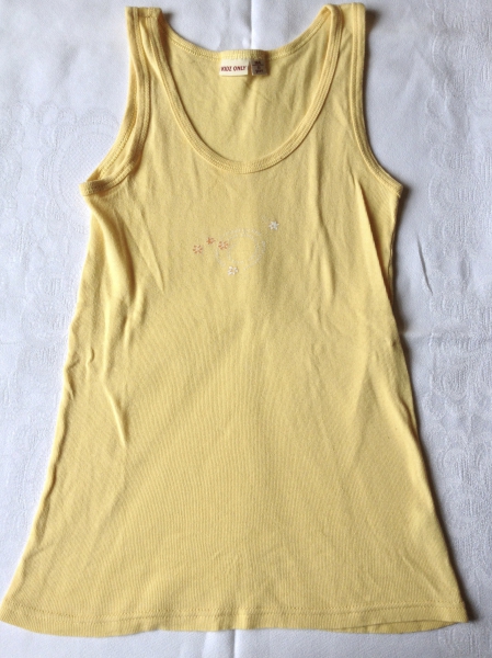 Schönes Unterhemd von Kidz Only