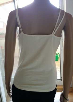 Süsse Top mit Spagetti träger und Applikationen / H&M