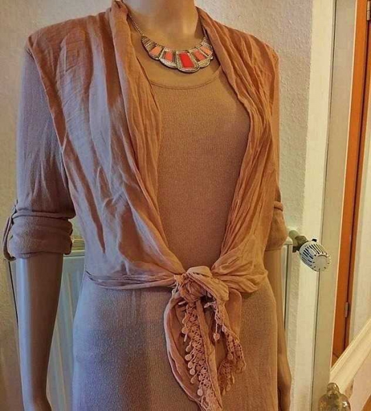   Sehr Schöne Tunika in Beige