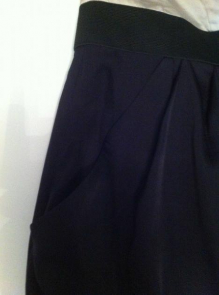 Schickes Party Kleid, Ocker, schwarz