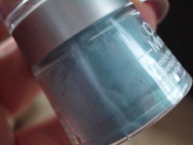 L'Oréal Color Minerals    TOPAZ  Loser Lidschatten mit Pinsel  Hellblau    Wie neu!