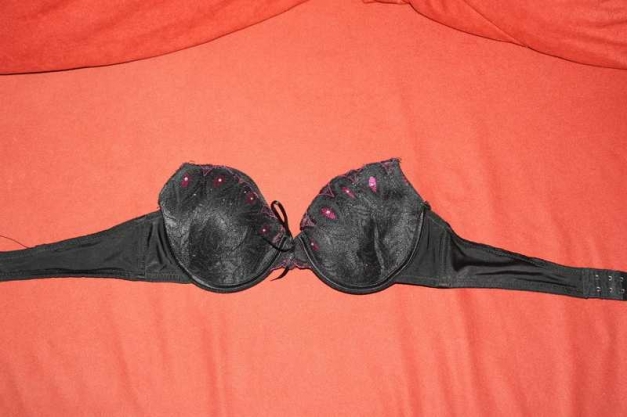 BH schwarz, pink, mit Steinchen Gr. 34 / 75 B