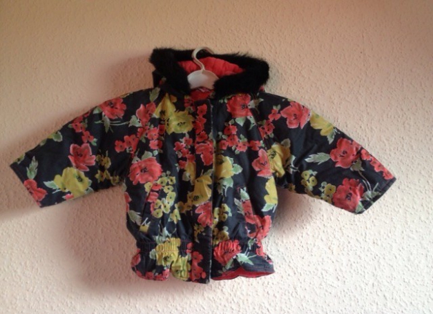 Süße Blumenjacke