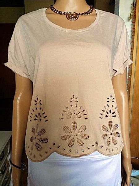 Wunderschöne Bluse mit schöne gestrickten dursichtigen Blummen / Conscions Collection H&M