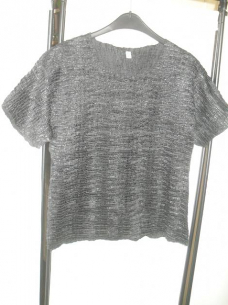 ungewöhnliches Crinkle-Shirt