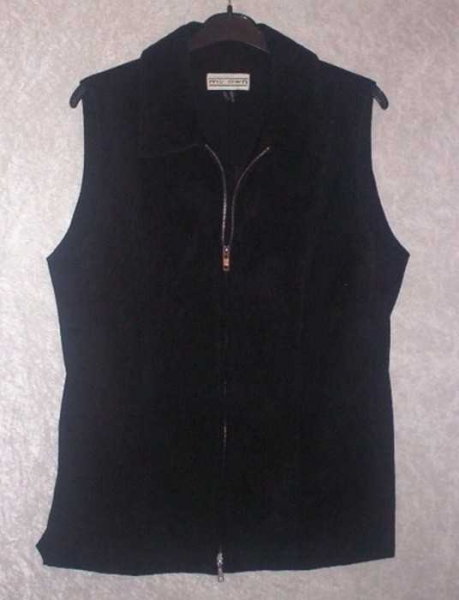 Schwarze Wildlederweste
