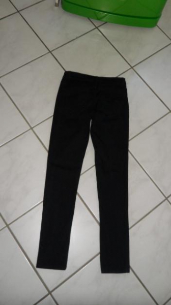 Pieces - Röhre - Röhrenjeans - Stretchröhre - S/M - Wie neu - 