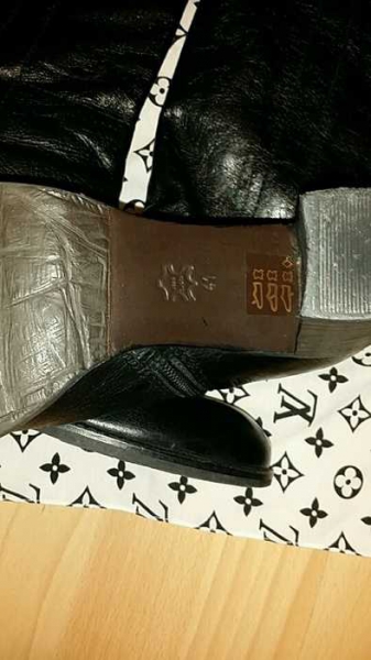 Sehr Schöne Echte Leder Stiefel aus London