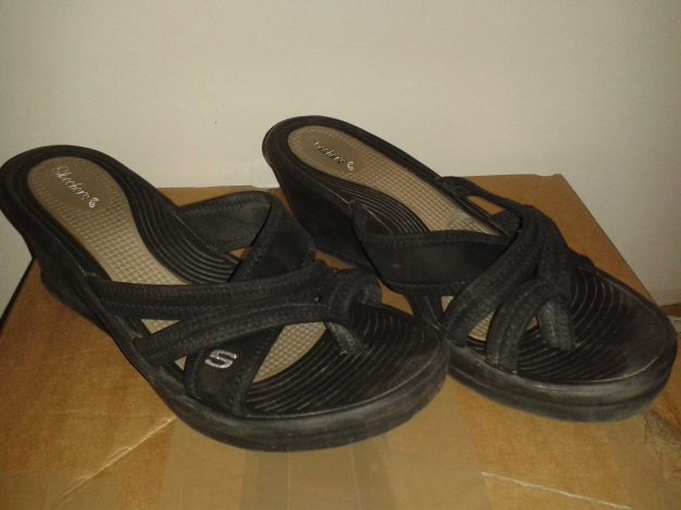Sandalen von Skechers in schwarz, Größe 36