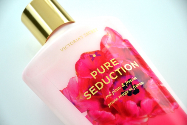 Victoria's Secret Hydrating Body Lotion 