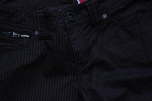 braun schwarz gestreifte Hose von Esprit