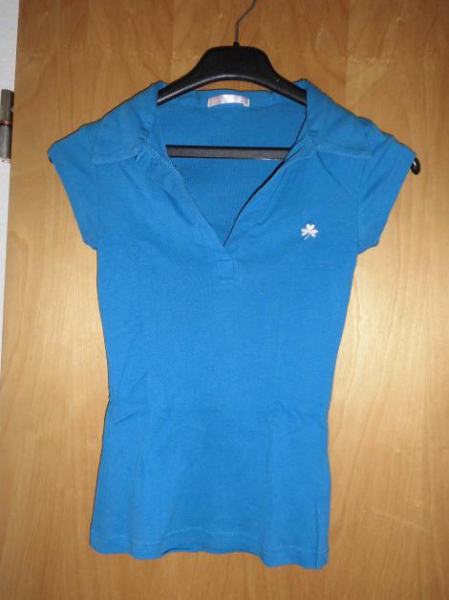 T-Shirt mit Kleeblattstickerei