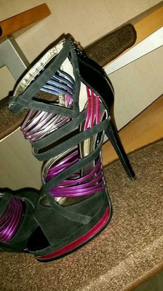 Buffalo Highheels schwarz/lila/pink/blau